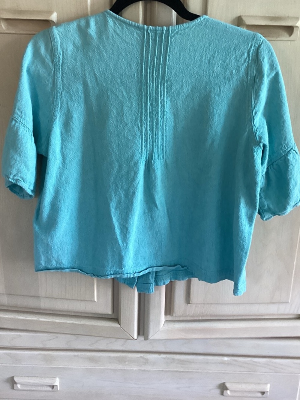IBD Fusion rare  Aqua Button-Front Textured Pintuck Top - Picture 3 of 9